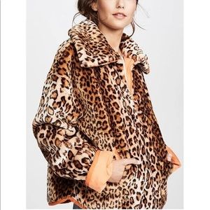 J.O.A LEOPARD HALF ZIP PULLOVER